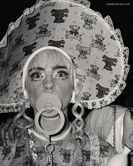 Billie Eilish photo 18 of 1845
