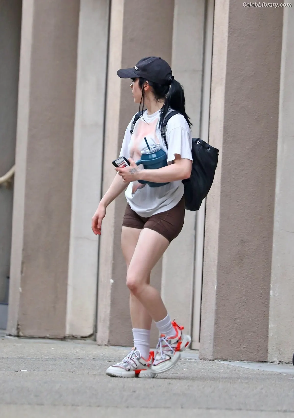 Billie Eilish photo 11 of 1845