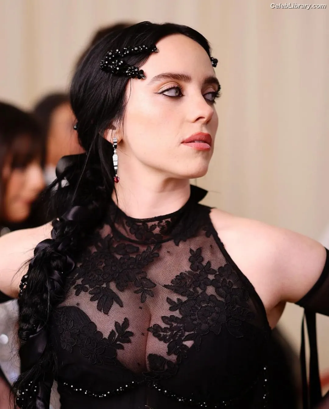 Billie Eilish photo 4 of 1845