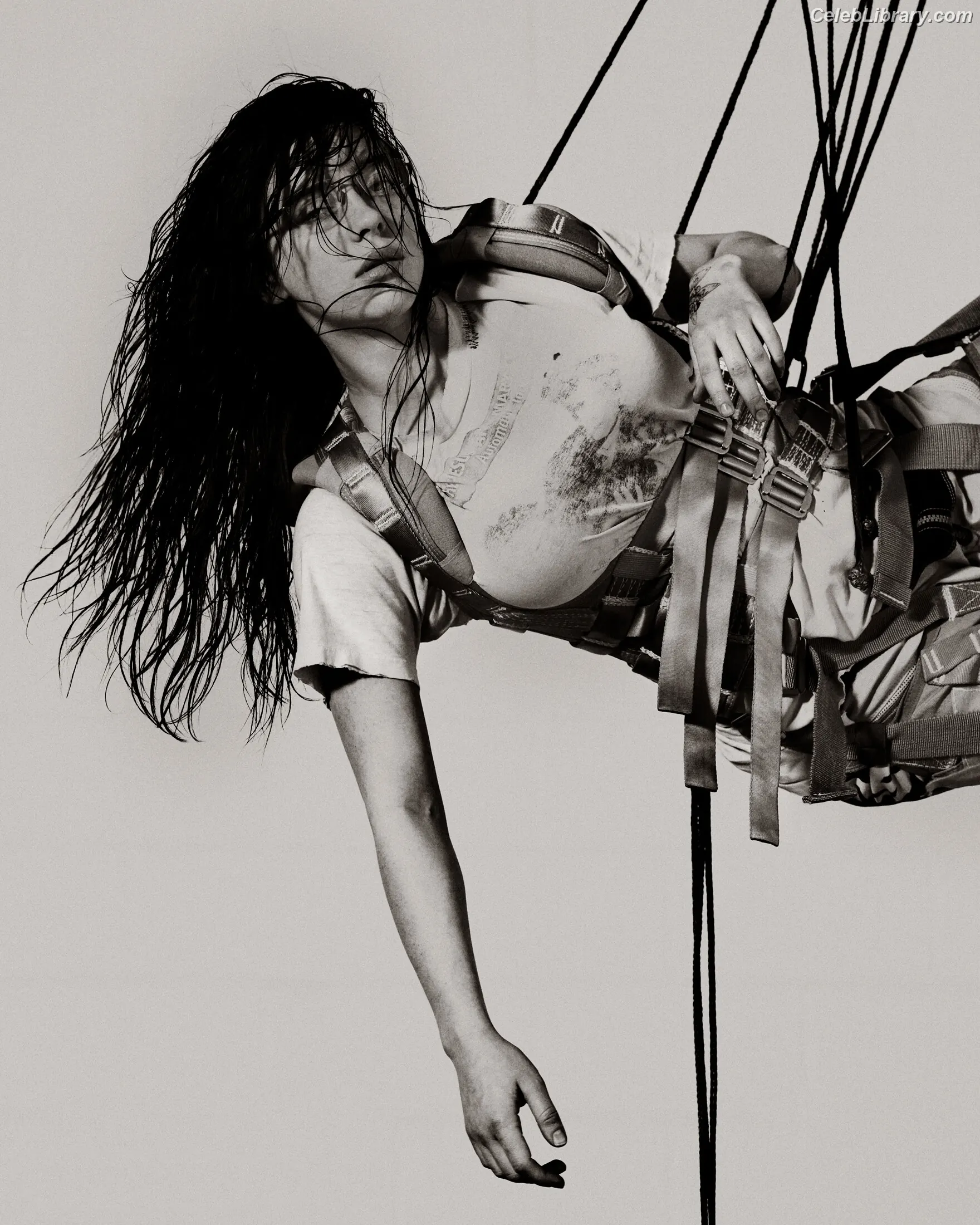 Billie Eilish photo 15 of 1845