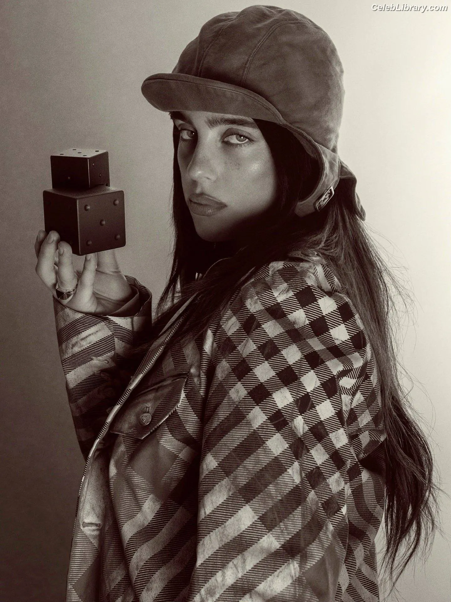 Billie Eilish photo 6 of 1845