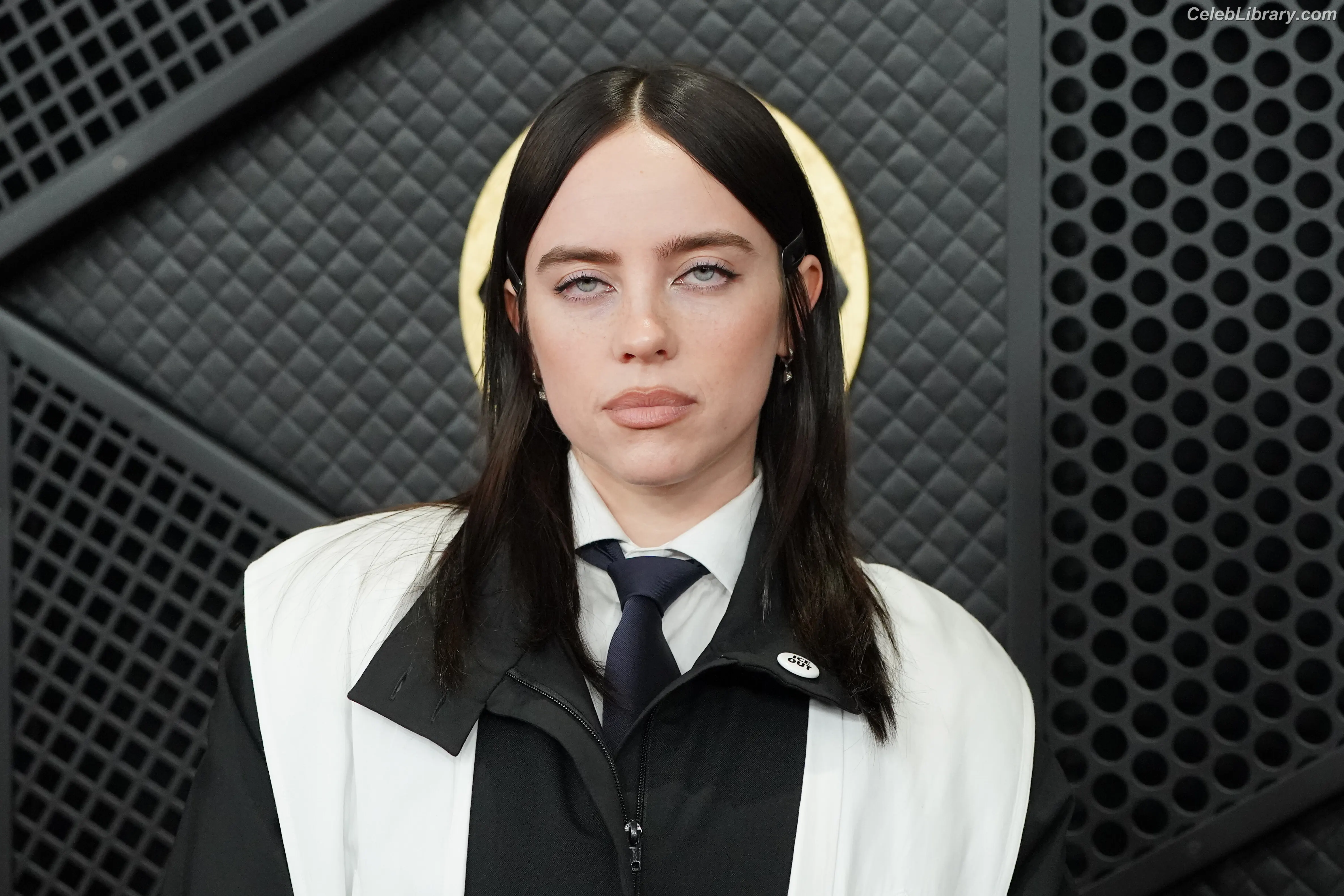 Billie Eilish photo 8 of 1845