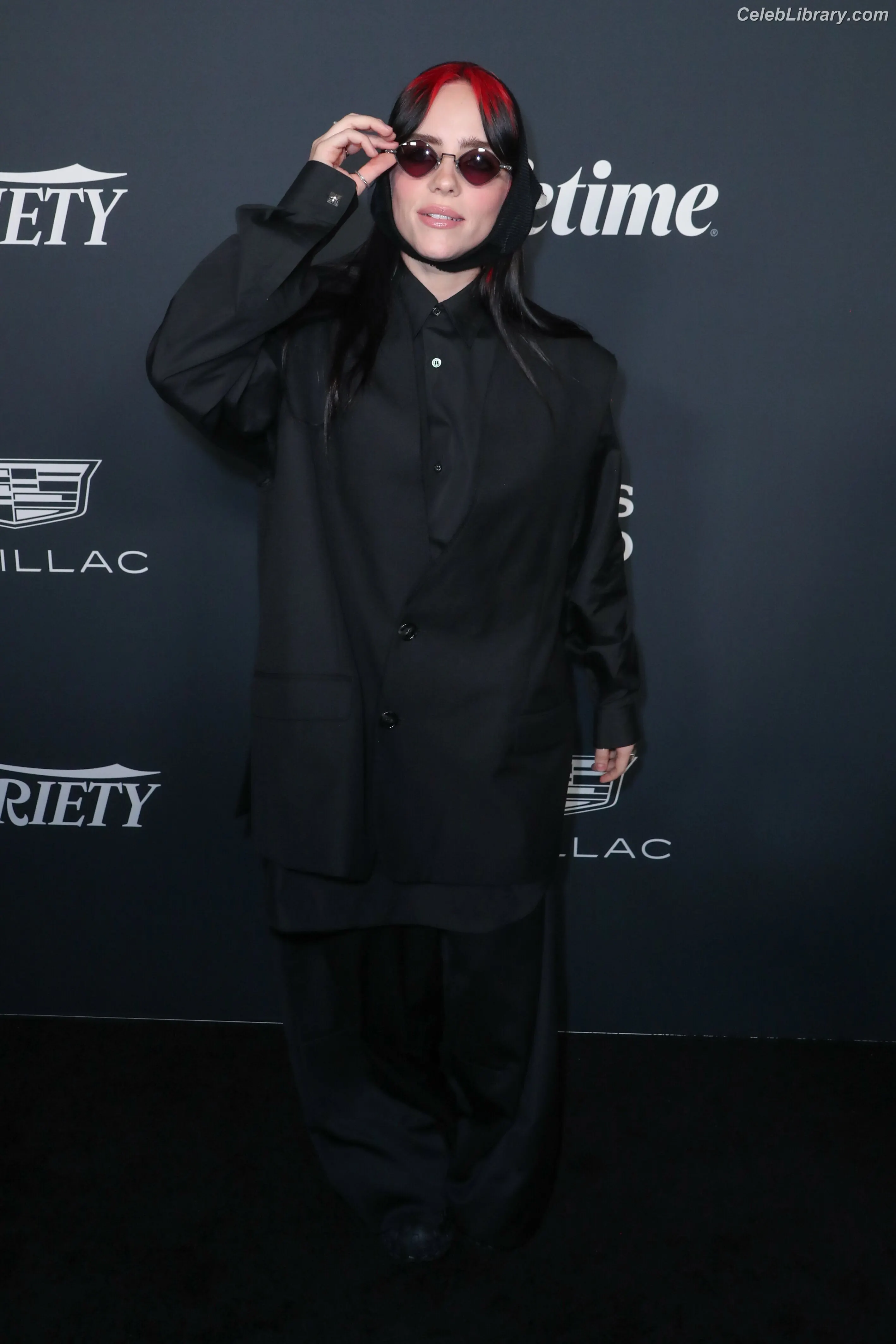 Billie Eilish photo 3 of 1845