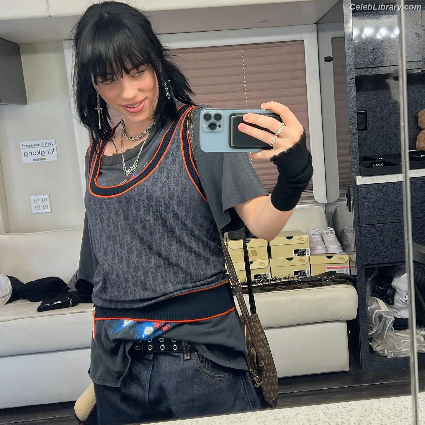 Billie Eilish photo 8 of 1845