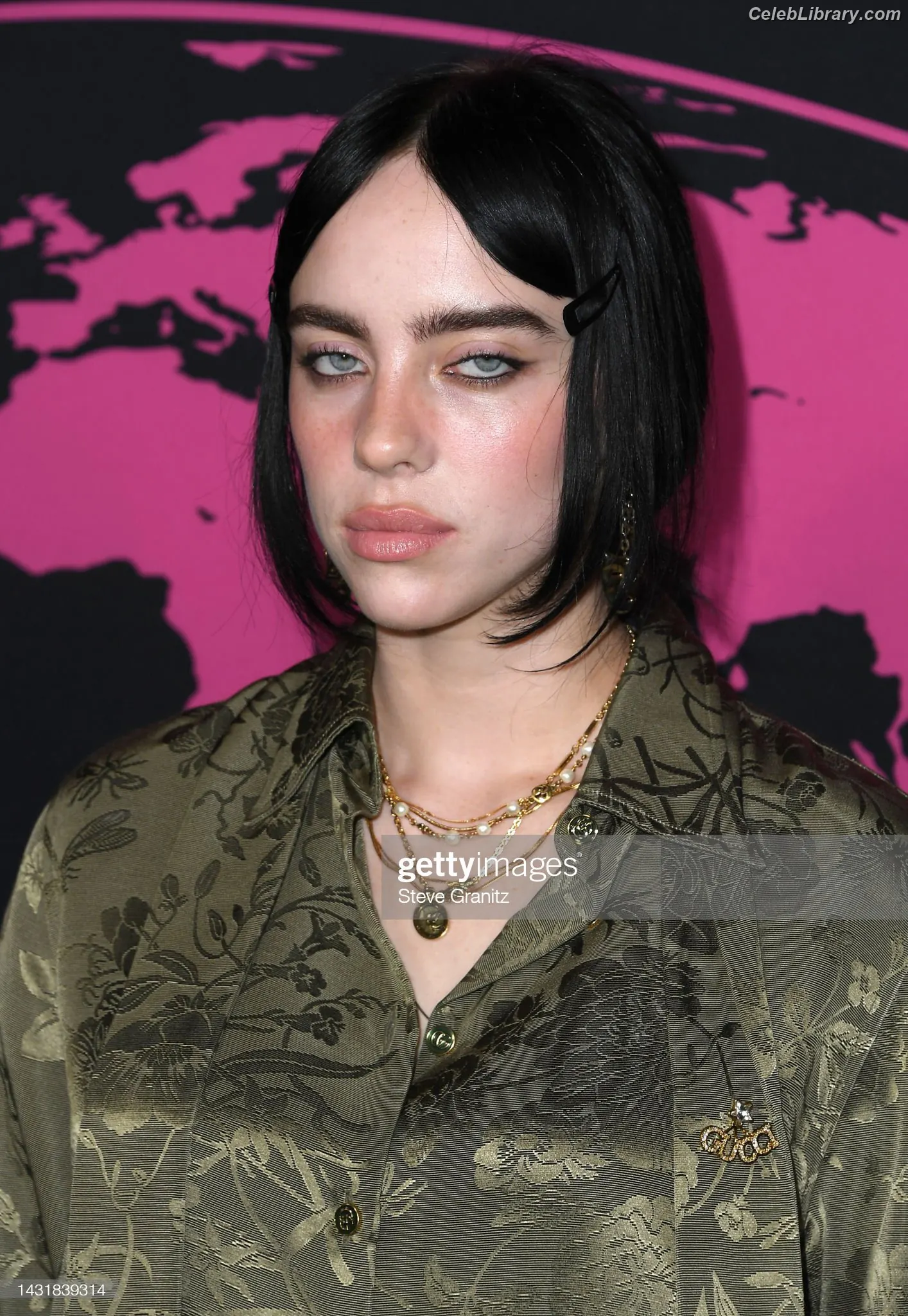 Billie Eilish photo 21 of 1845