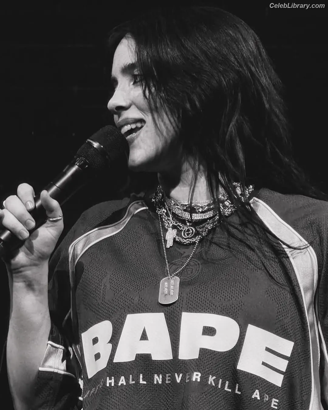 Billie Eilish photo 5 of 1845