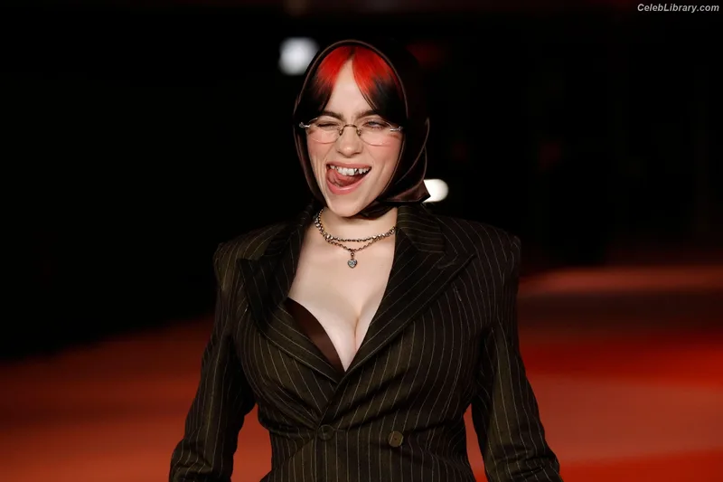 Billie Eilish photo 11 of 1846