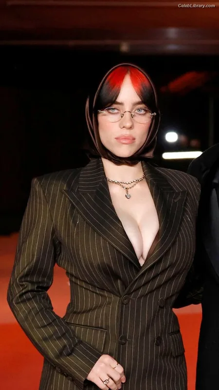 Billie Eilish photo 12 of 1846