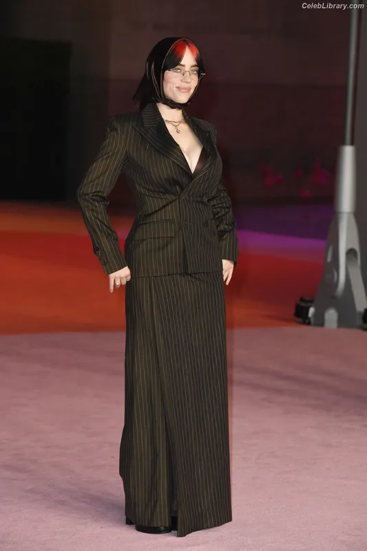 Billie Eilish photo 22 of 1846