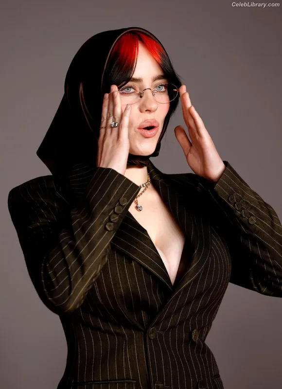 Billie Eilish photo 5 of 1846