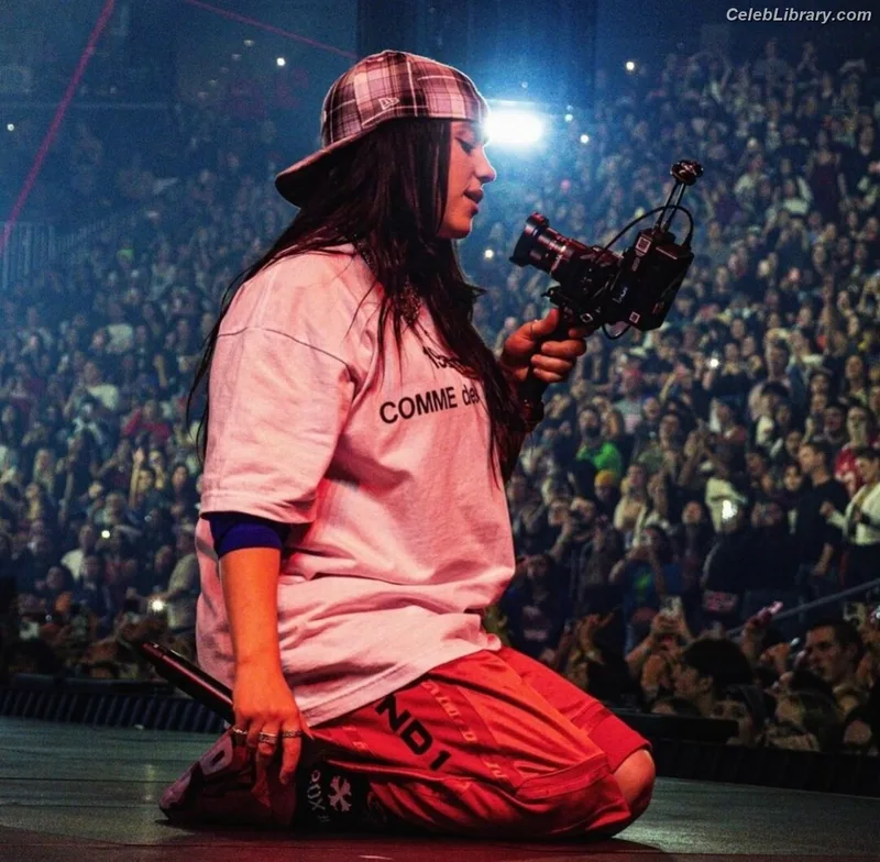 Billie Eilish photo 16 of 1846