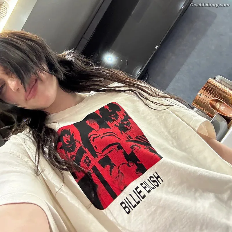 Billie Eilish photo 12 of 1846