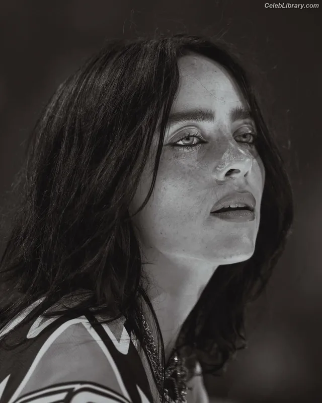 Billie Eilish photo 24 of 1846