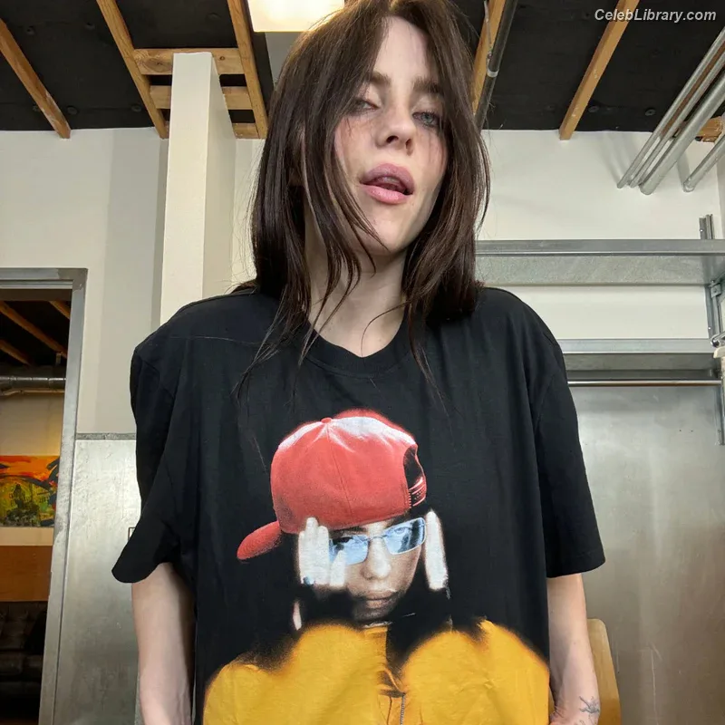 Billie Eilish photo 13 of 1846