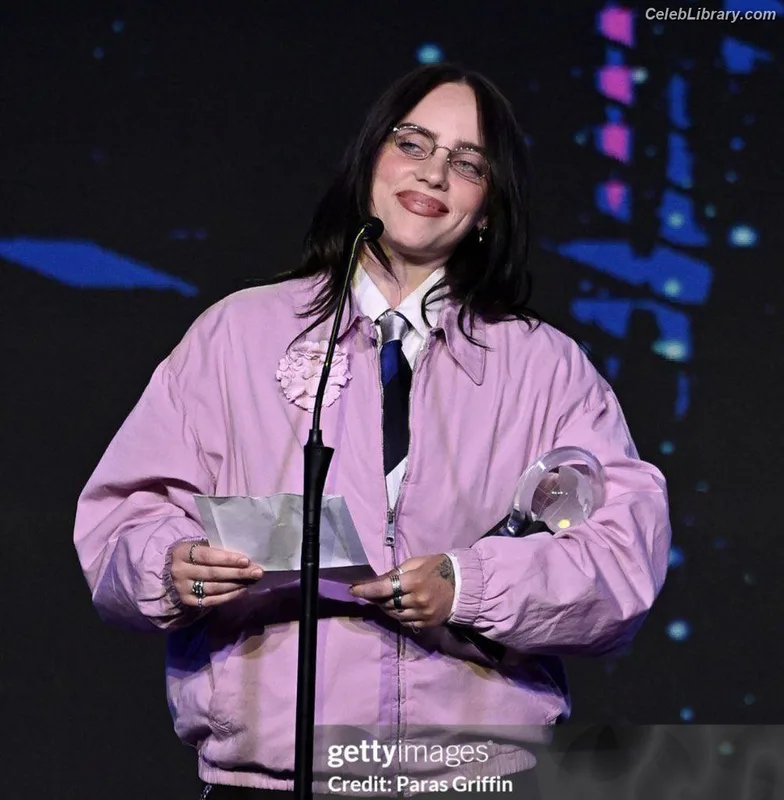 Billie Eilish photo 20 of 1846