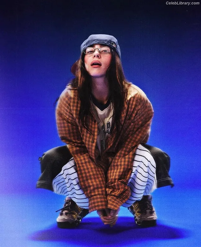Billie Eilish photo 7 of 1846