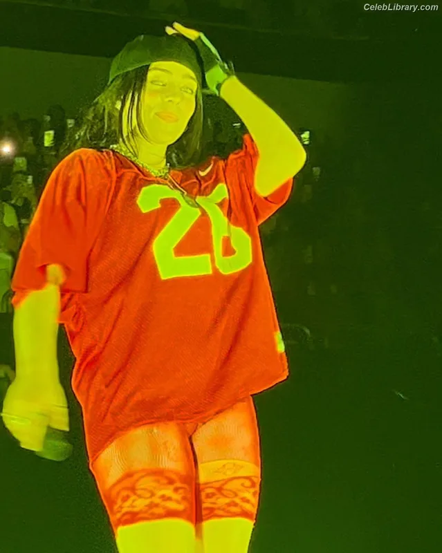 Billie Eilish photo 17 of 1846
