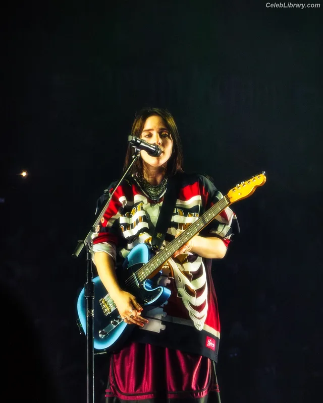 Billie Eilish photo 15 of 1846