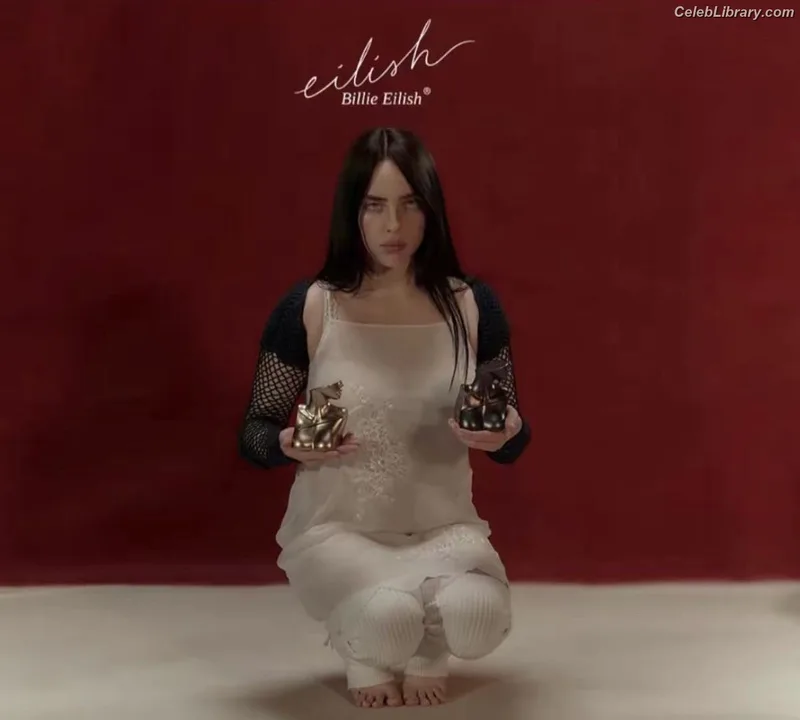 Billie Eilish photo 18 of 1846