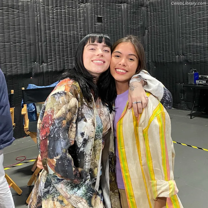 Billie Eilish photo 2 of 1846