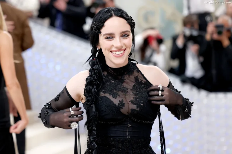 Billie Eilish photo 18 of 1846