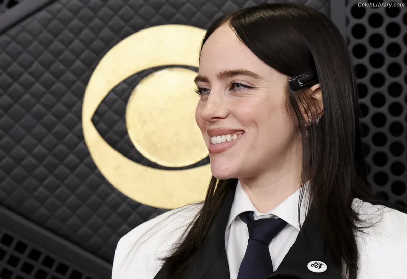 Billie Eilish photo 7 of 1846
