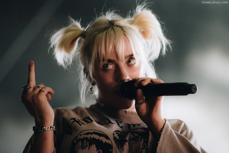 Billie Eilish photo 14 of 1846