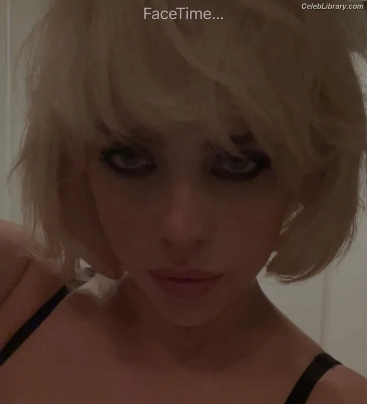 Billie Eilish photo 8 of 1846