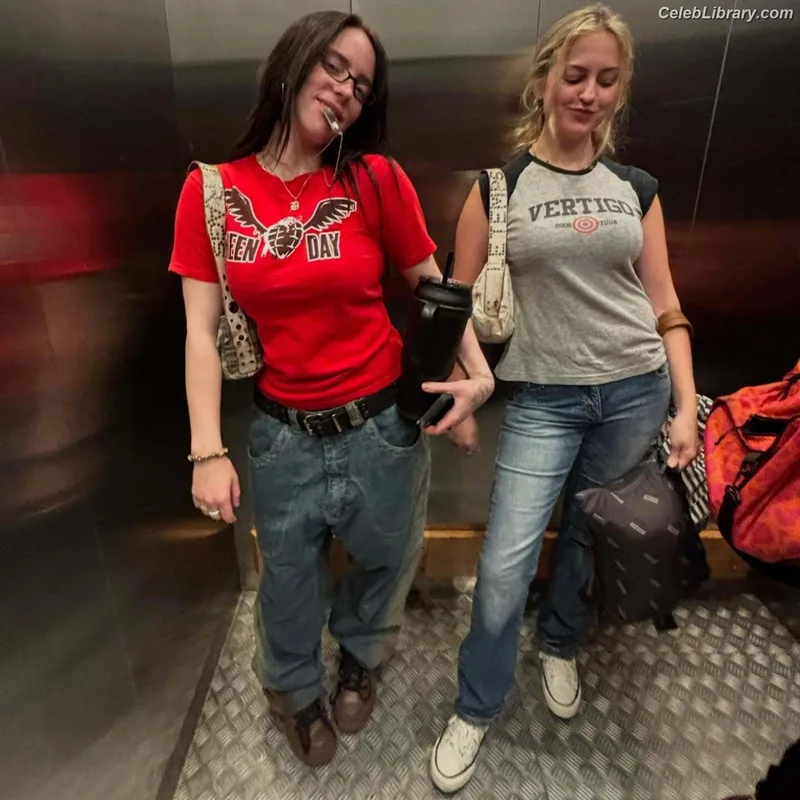 Billie Eilish photo 18 of 1846