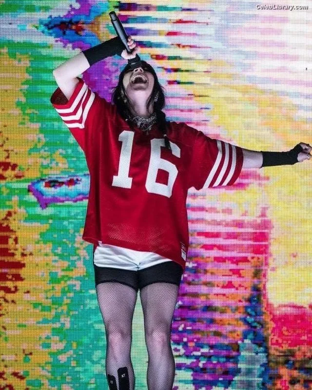 Billie Eilish photo 16 of 1846