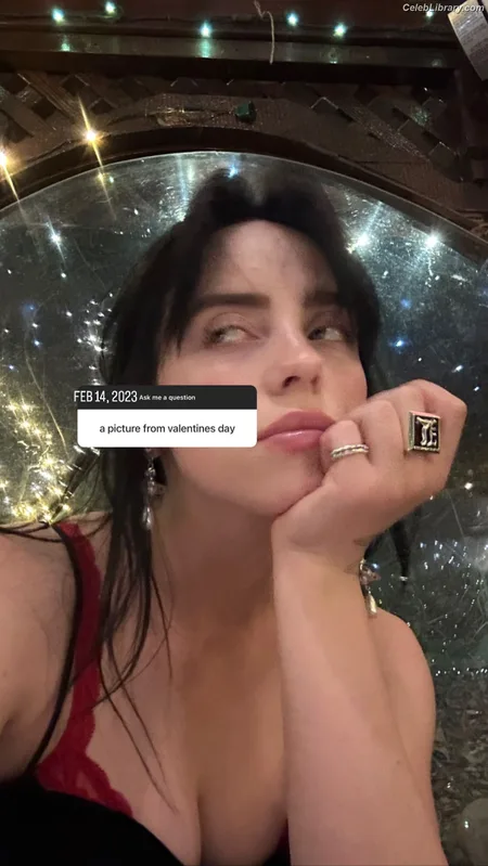 Billie Eilish photo 23 of 1846