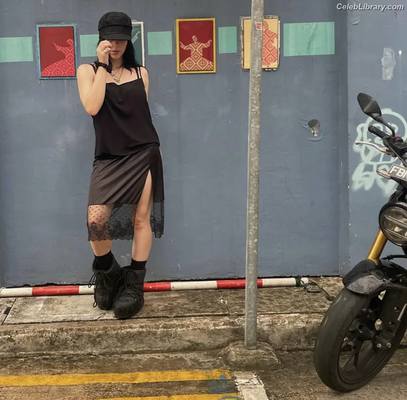 Billie Eilish photo 23 of 1846