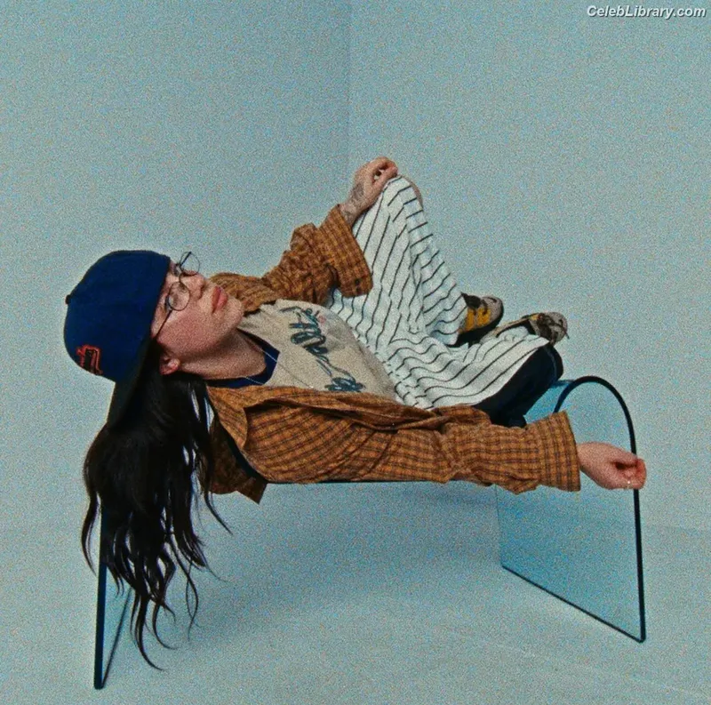 Billie Eilish photo 11 of 1846