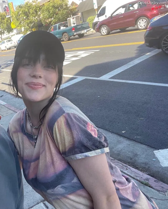 Billie Eilish photo 21 of 1846