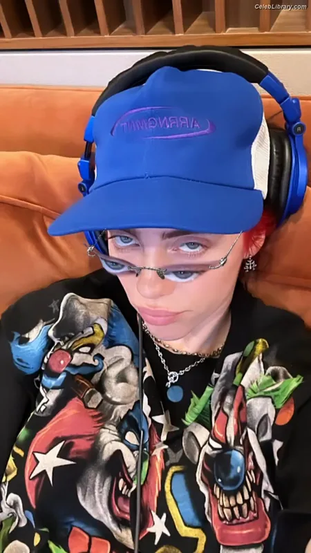 Billie Eilish photo 13 of 1846
