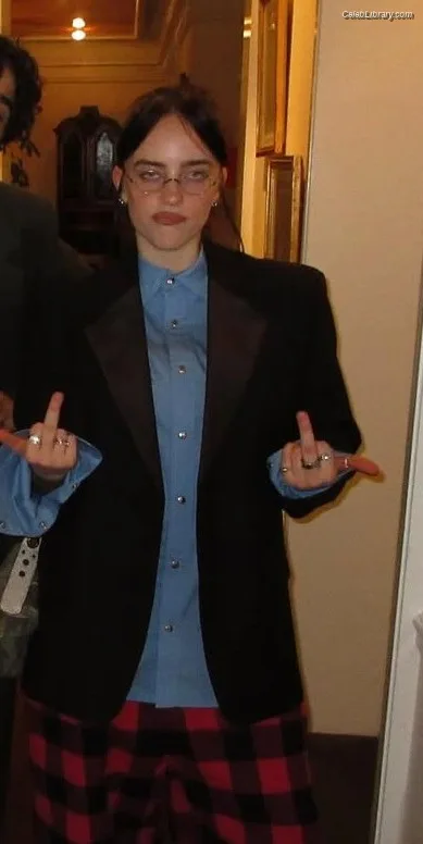 Billie Eilish photo 18 of 1846