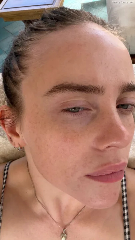 Billie Eilish photo 19 of 1846