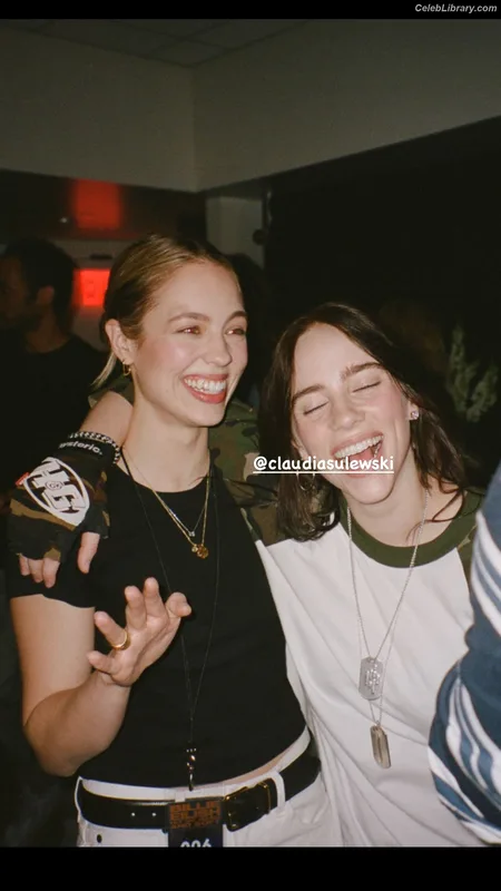 Billie Eilish photo 22 of 1846
