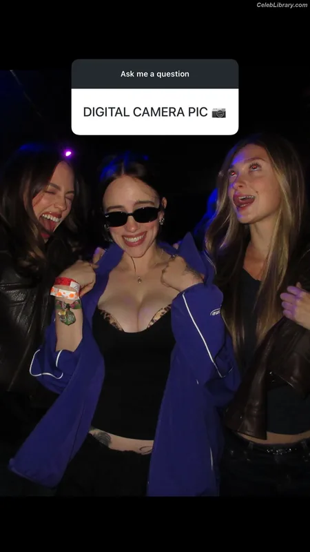 Billie Eilish photo 10 of 1846