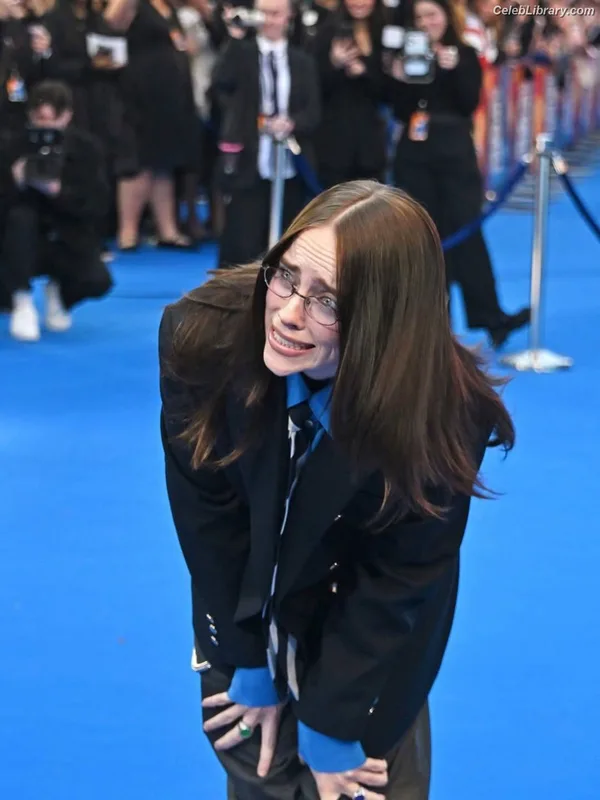 Billie Eilish photo 20 of 1846