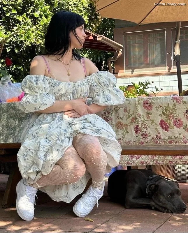 Billie Eilish photo 22 of 1846
