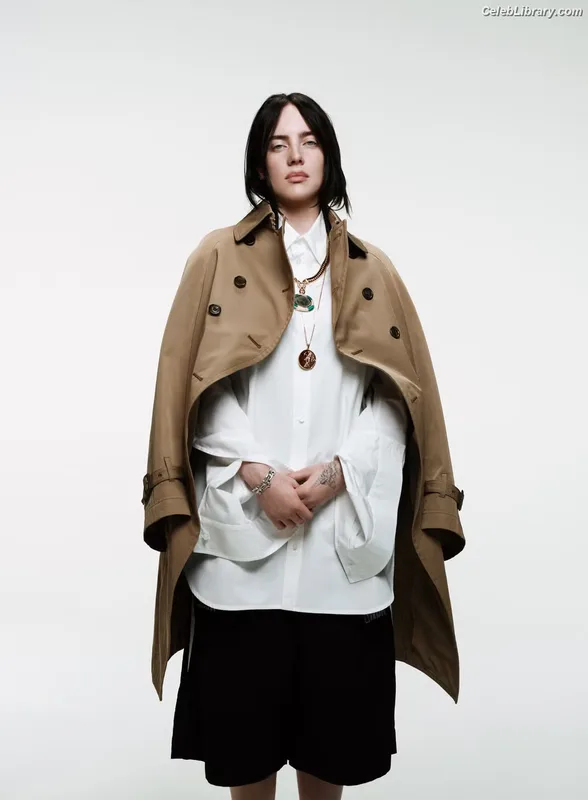 Billie Eilish photo 3 of 1846