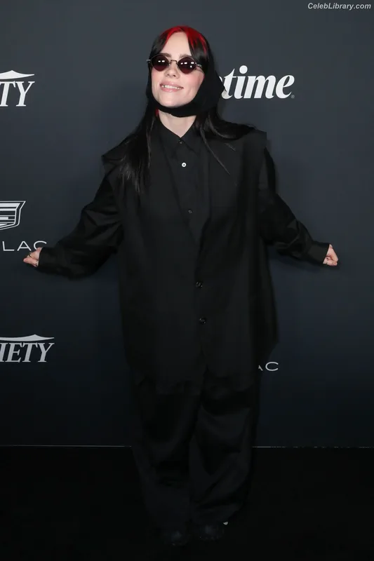 Billie Eilish photo 23 of 1846