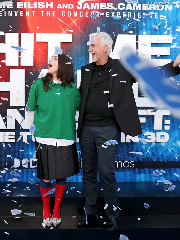 Billie Eilish photo 7 of 1846