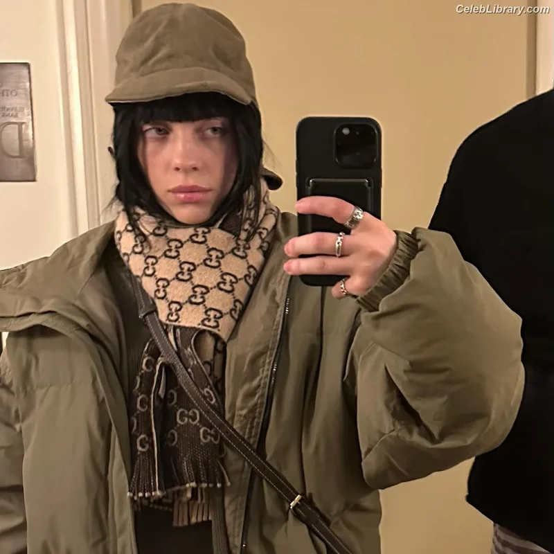 Billie Eilish photo 9 of 1846