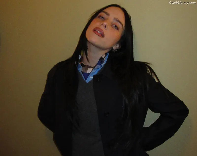 Billie Eilish photo 11 of 1846
