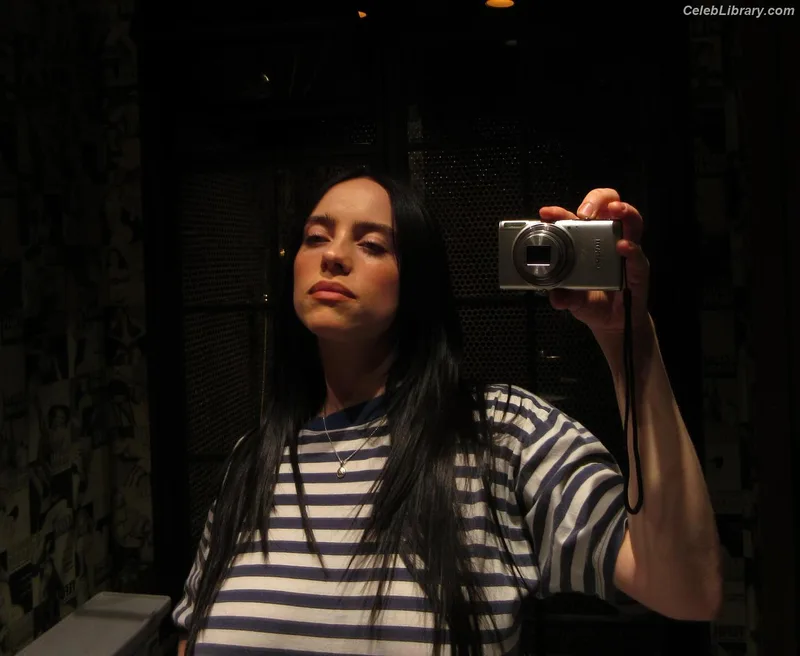 Billie Eilish photo 16 of 1846