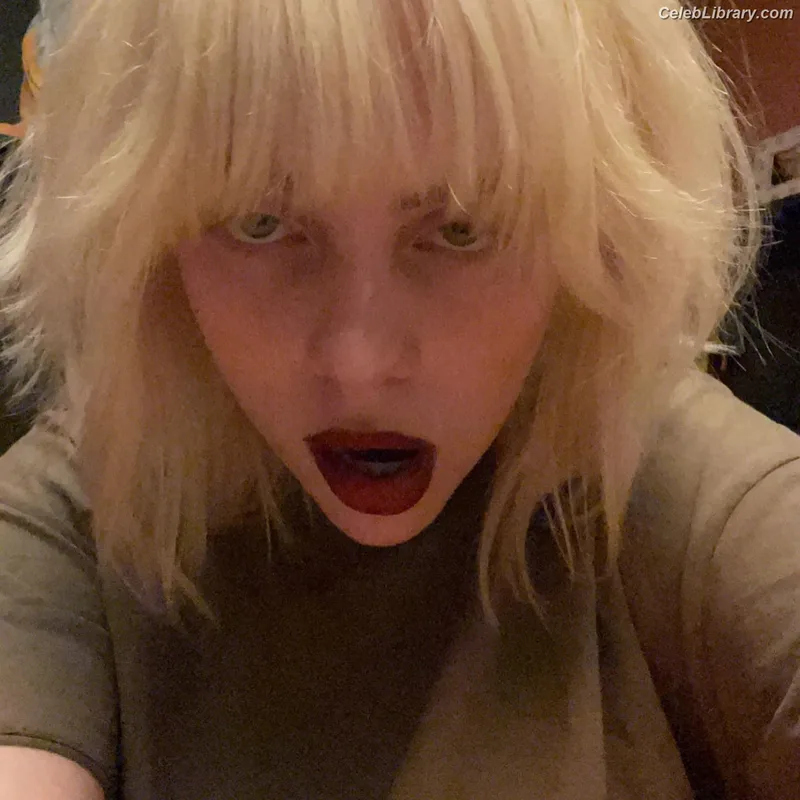 Billie Eilish photo 6 of 1846