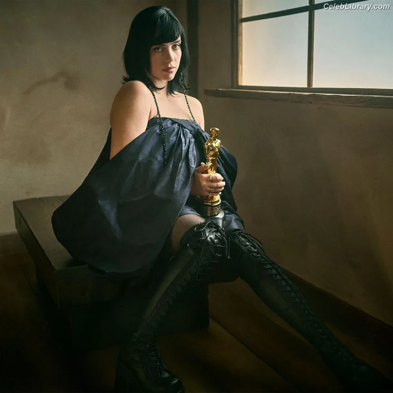 Billie Eilish photo 23 of 1846