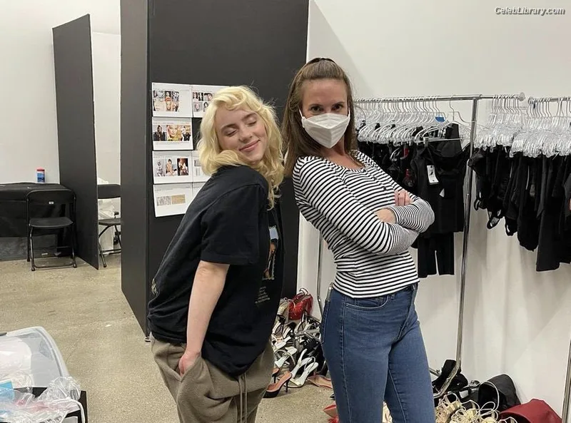 Billie Eilish photo 10 of 1846
